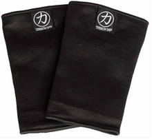 Load image into Gallery viewer, Triple  Ply Odin Elbow Sleeves - Black -