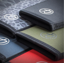 Load image into Gallery viewer, 7mm Neoprene Inferno Knee Sleeves - Grey IPF Approved